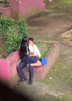 Colegialas pillada cogiendo Con compañero 20