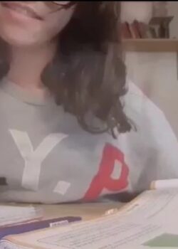 Rica Morrita Le Aburre La Tarea Y Mejor Se Pone Traviesa 17