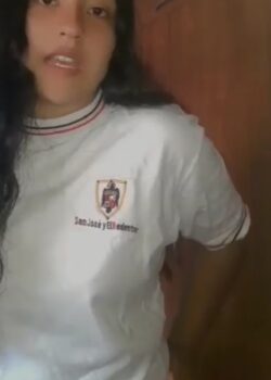 Morrita del colegio San José, Muy Viral. 20