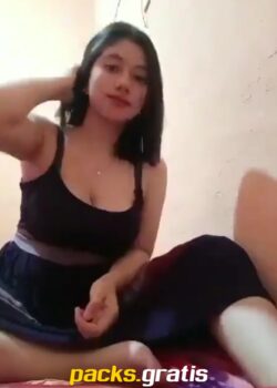 Colegiala Blanquita De Ricas Tetotas 18